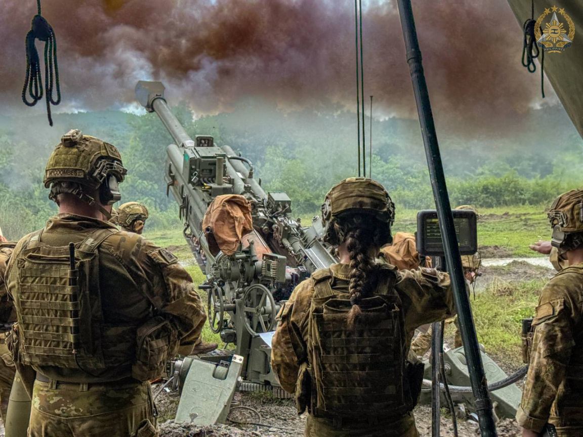 Australian Army personnel fire the M777A2 155mm howitzer during the Philippine-Australia Exercise Alon 2025 Combined Live Fire Exercise at Fort Magsaysay, Nueva Ecija, on Wednesday. — Photo from Philippine Air Force/Armed Forces of the Philippines Public Affairs Office